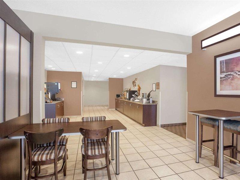 Microtel Inn & Suites By Wyndham Manchester - Newly Renovated Exteriör bild