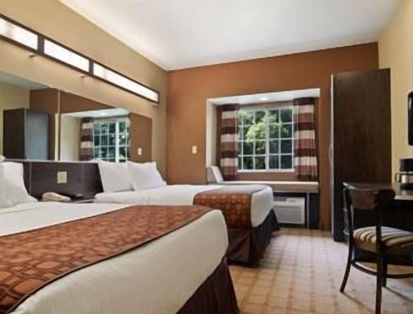 Microtel Inn & Suites By Wyndham Manchester - Newly Renovated Exteriör bild