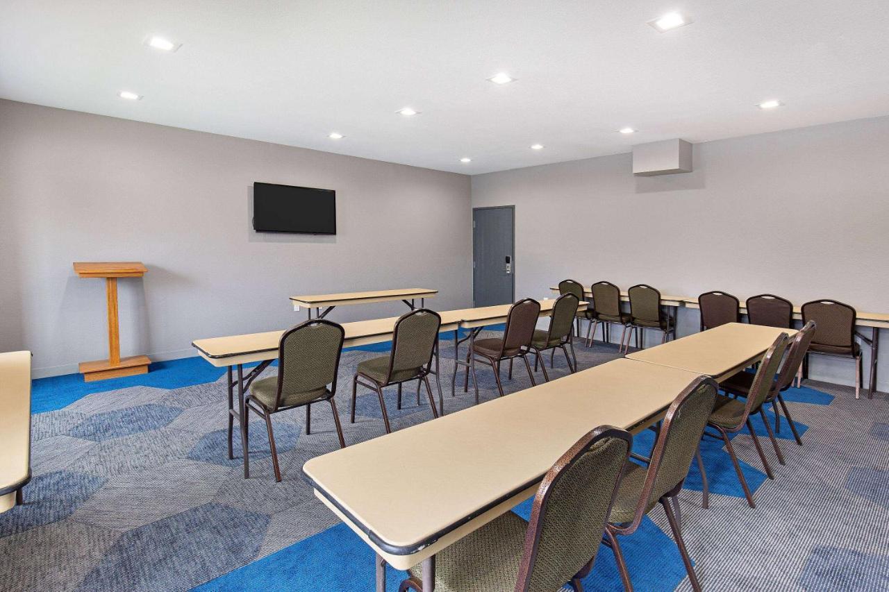 Microtel Inn & Suites By Wyndham Manchester - Newly Renovated Exteriör bild